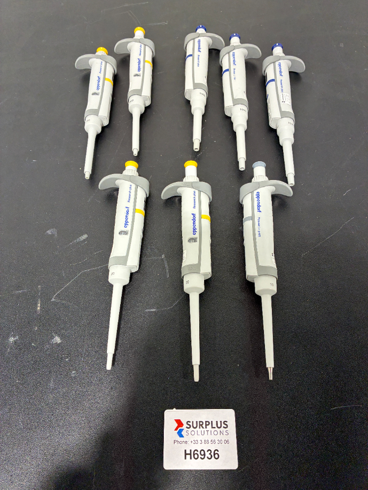 Image of Eppendorf Set of 8 Research Plus Pipettes